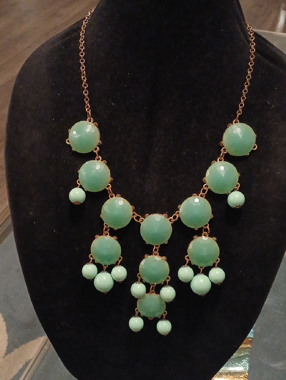 Green Statement Bib Necklace – Women Jewelry